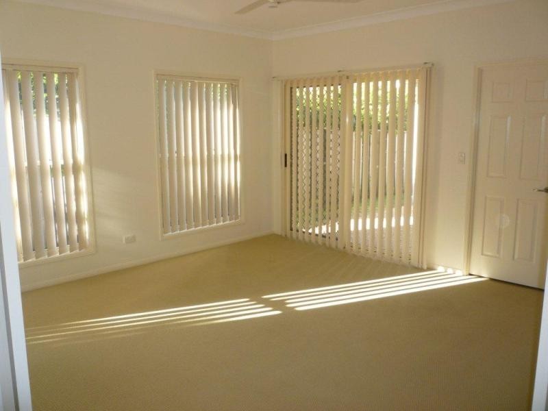 5 Riviera Cres, Peregian Springs QLD 4573