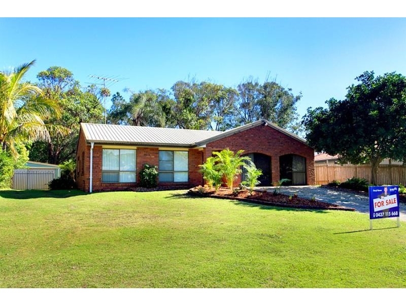 7 Spinnaker Dr, Mount Coolum QLD 4573