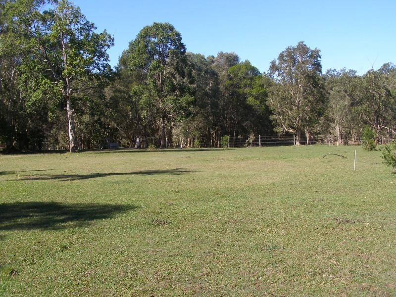 380 McKinnon Dr, Cooroibah QLD 4565