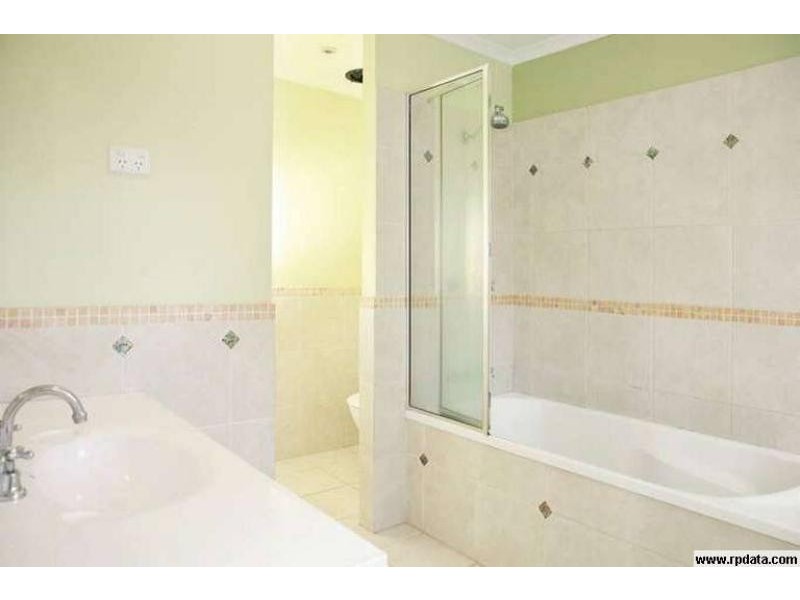 66 Gympie St, Tewantin QLD 4565