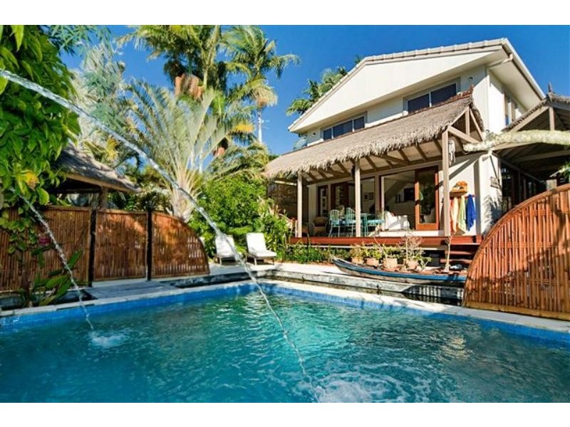 4 Janet St, Noosaville QLD 4566