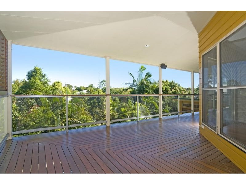 8 LIberty Pl, Sunrise Beach QLD 4567