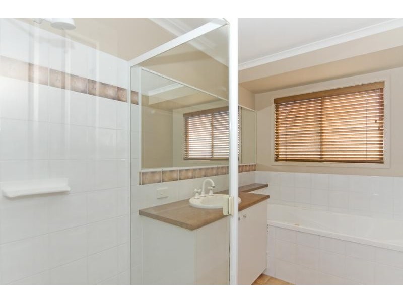 8 LIberty Pl, Sunrise Beach QLD 4567