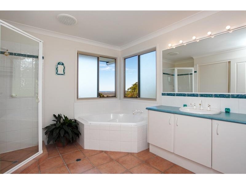 7 Mt Coolum Cl, Maroochy River QLD 4561