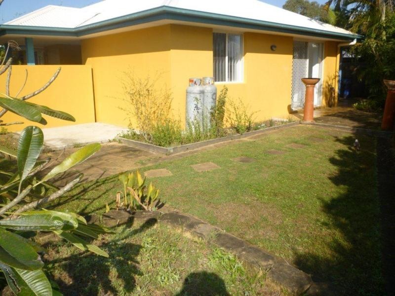 2 Yarran St, Peregian Springs QLD 4573
