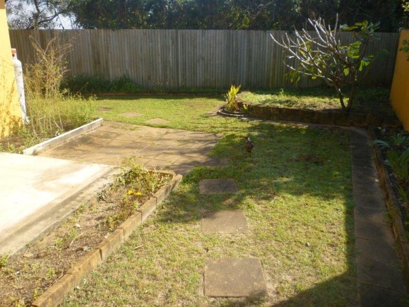 2 Yarran St, Peregian Springs QLD 4573