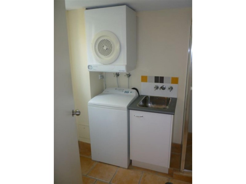 18/1890 David Low Way, Coolum Beach QLD 4573