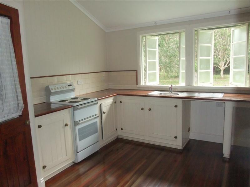 58 Junction Rd, Cootharaba QLD 4565