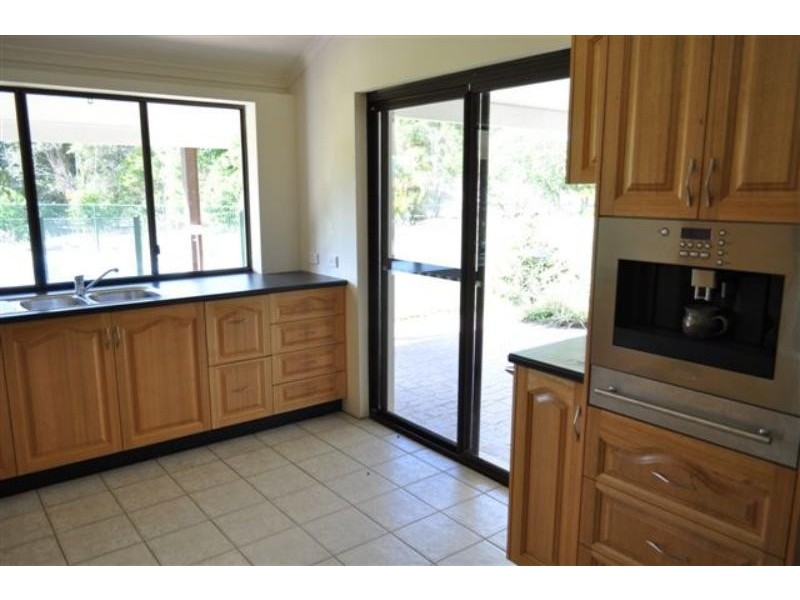 88 Sunrise  Rd, Tinbeerwah QLD 4563