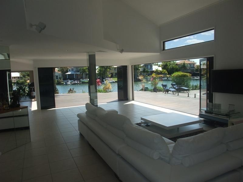 22 Topsails Pl, Noosa Waters QLD 4566