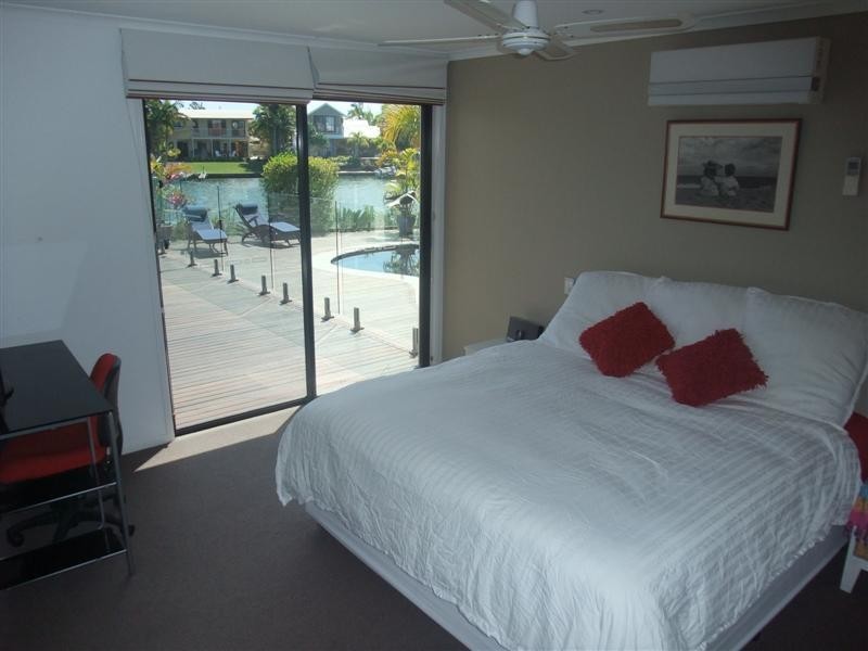 22 Topsails Pl, Noosa Waters QLD 4566