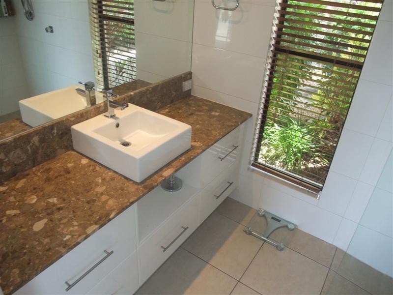 22 Topsails Pl, Noosa Waters QLD 4566