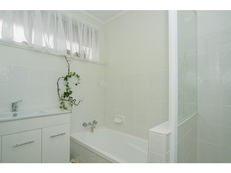 10 Lake View  Dr, Tewantin QLD 4565