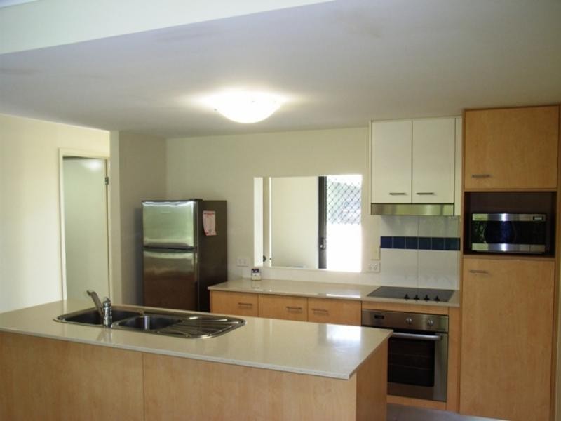 100/73 Hilton Tce, Noosaville QLD 4566