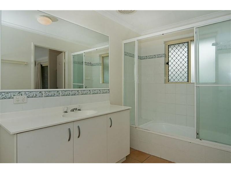 5/229 Weyba Rd, Noosaville QLD 4566
