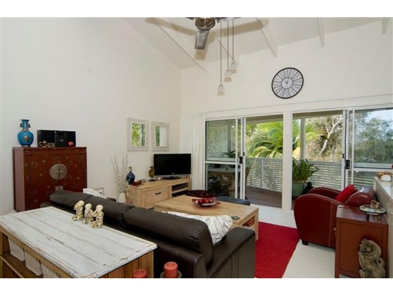 2/15 Howard St, Noosaville QLD 4566