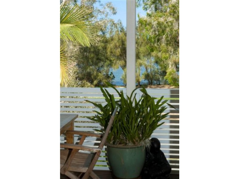 2/15 Howard St, Noosaville QLD 4566