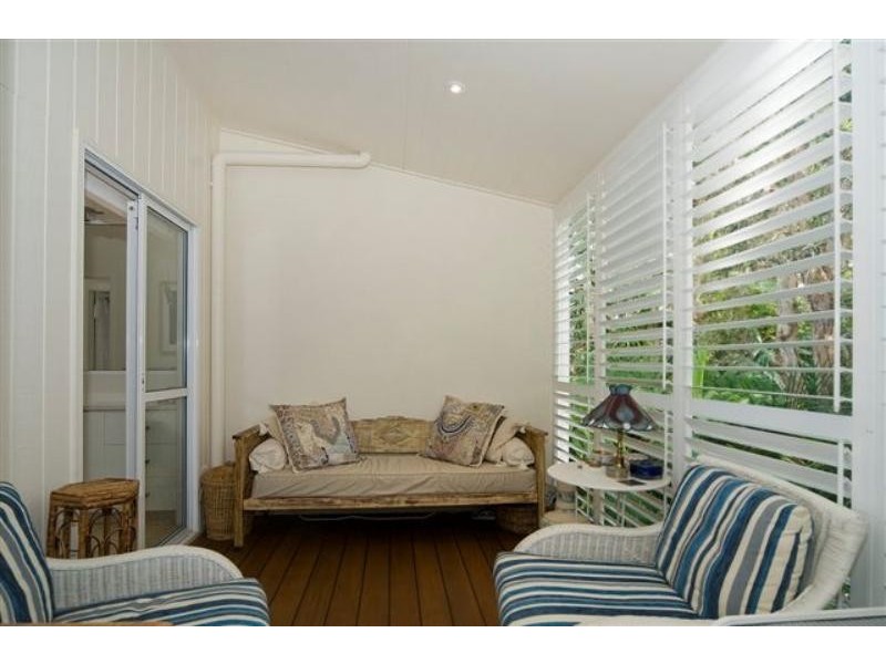 2/15 Howard St, Noosaville QLD 4566