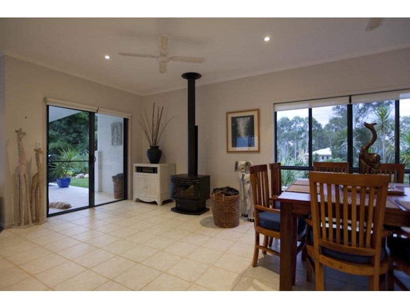 166 Mooloo Rd, Mooloo QLD 4570