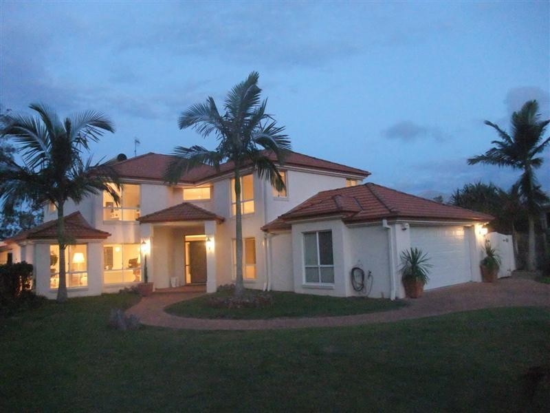 1 Wirra Pl, Tewantin QLD 4565