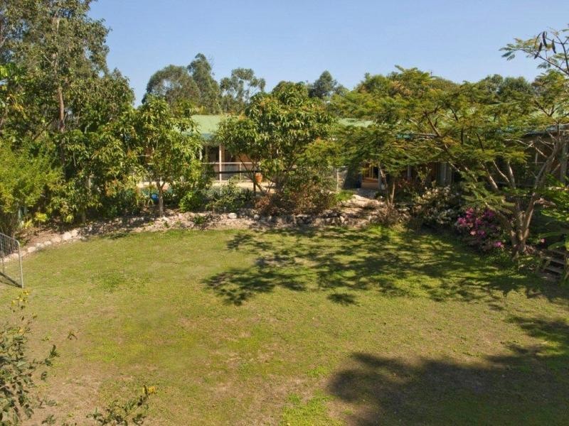 14 Tamarine Pl, Cooroibah QLD 4565