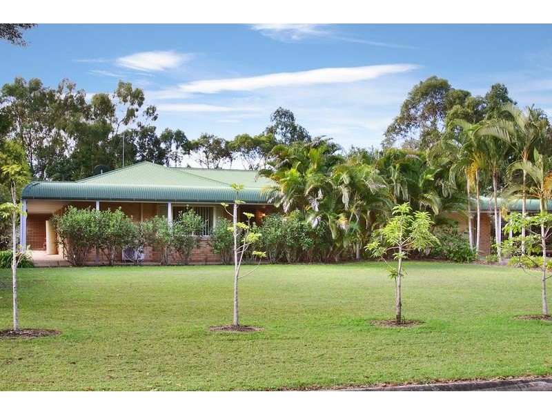 14 Tamarine Pl, Cooroibah QLD 4565