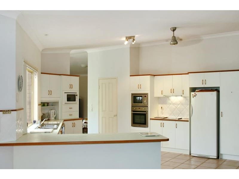 14 Tamarine Pl, Cooroibah QLD 4565