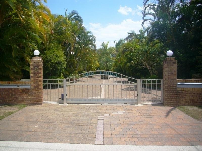 2/7-9 Sylvia  St, Noosaville QLD 4566