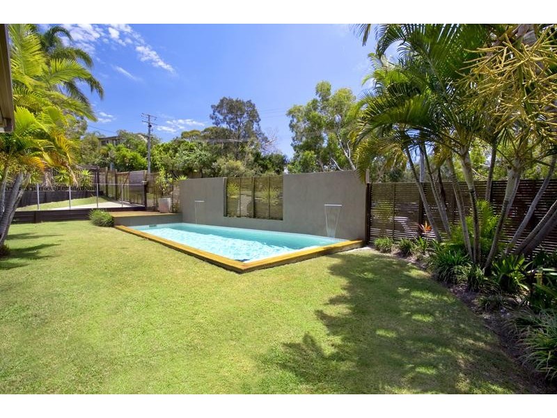 24 Wyandra St, Noosa Heads QLD 4567