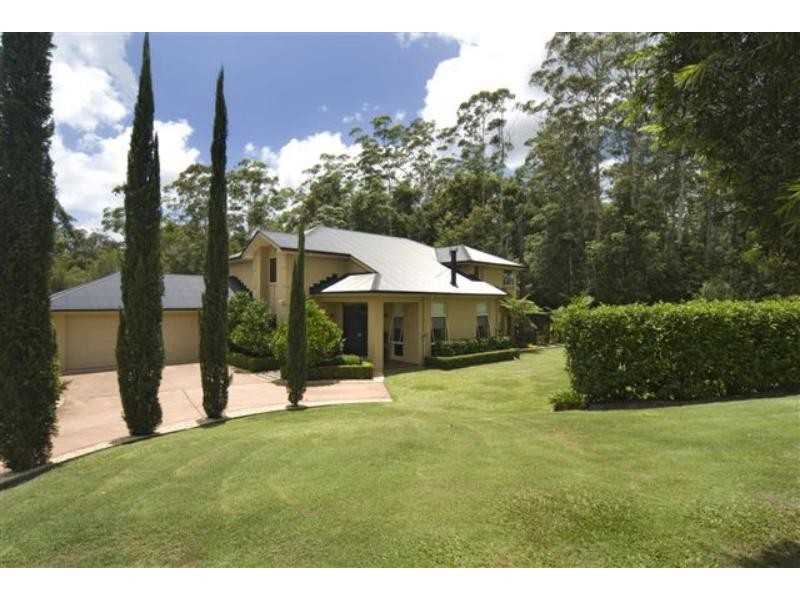 27 Stratford Park Dr, Pomona QLD 4568