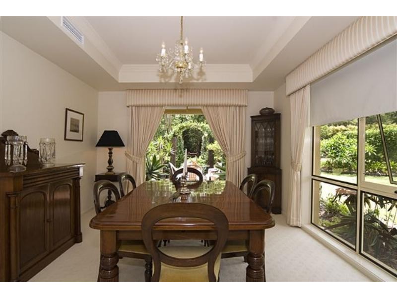 27 Stratford Park Dr, Pomona QLD 4568