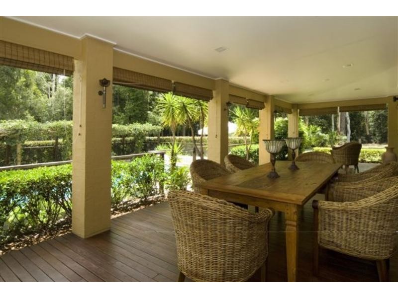 27 Stratford Park Dr, Pomona QLD 4568