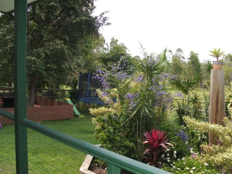 11 Stockwhip Ct, Cooroibah QLD 4565