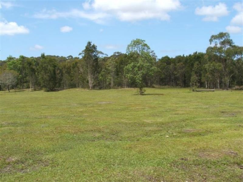 11 Stockwhip Ct, Cooroibah QLD 4565
