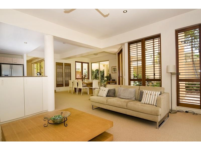 120 Noosa Springs  Dr, Noosa Springs QLD 4567