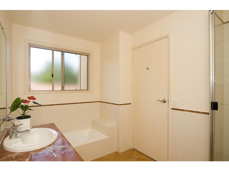 120 Noosa Springs  Dr, Noosa Springs QLD 4567