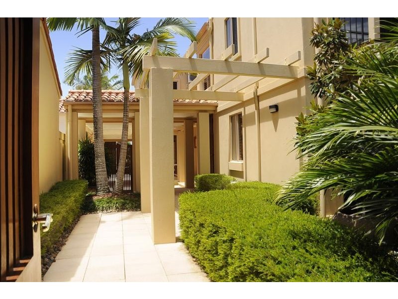 120 Noosa Springs  Dr, Noosa Springs QLD 4567