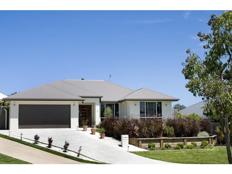 4 Shoal Ct, Peregian Springs QLD 4573