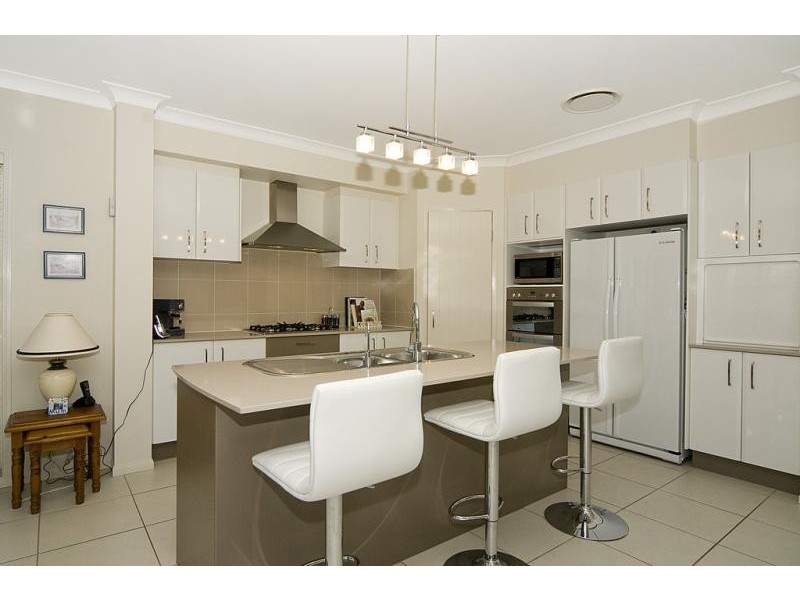 4 Shoal Ct, Peregian Springs QLD 4573