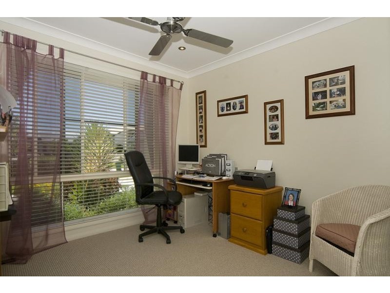 4 Shoal Ct, Peregian Springs QLD 4573