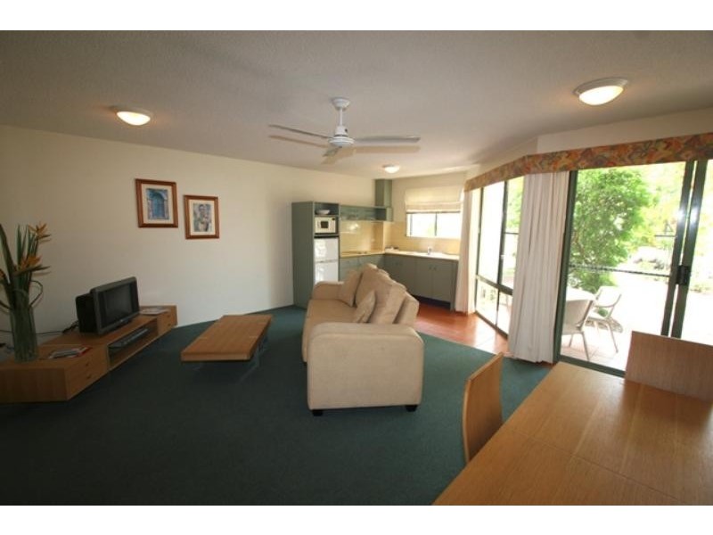 4/243 Weyba  Rd, Noosaville QLD 4566