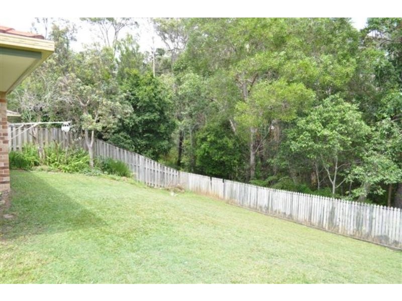 15 Rose Ash  Ct, Noosaville QLD 4566