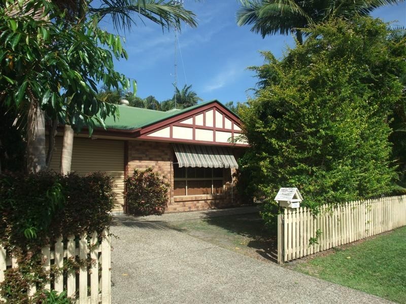 24 Weyba Park Dr, Noosa Heads QLD 4567