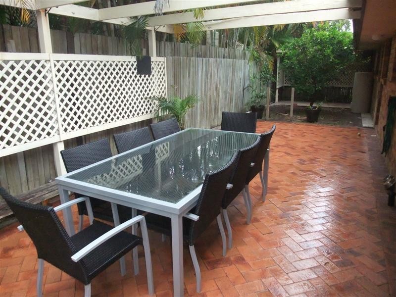 24 Weyba Park Dr, Noosa Heads QLD 4567