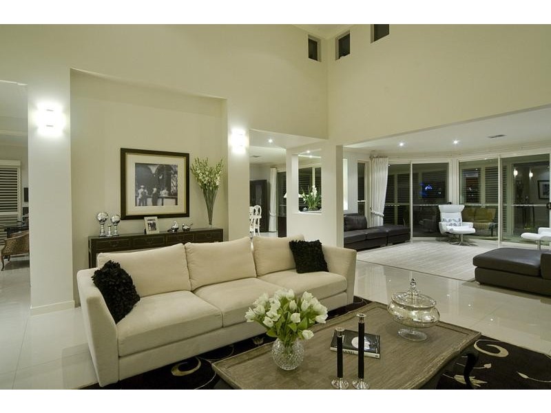 768 Noosa Springs  Dr, Noosa Springs QLD 4567