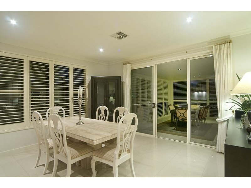 768 Noosa Springs  Dr, Noosa Springs QLD 4567