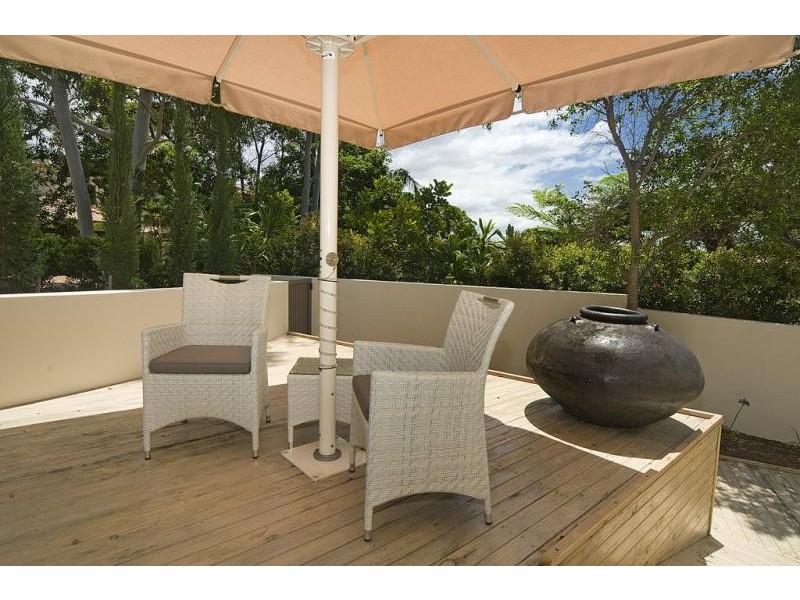 768 Noosa Springs  Dr, Noosa Springs QLD 4567
