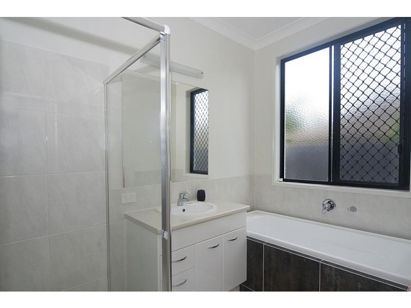 9 Parkwood Pl, Peregian Springs QLD 4573