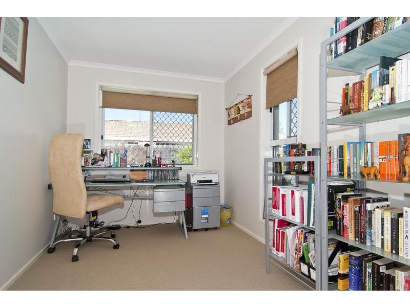 4 Waratah Cl, Coolum Beach QLD 4573