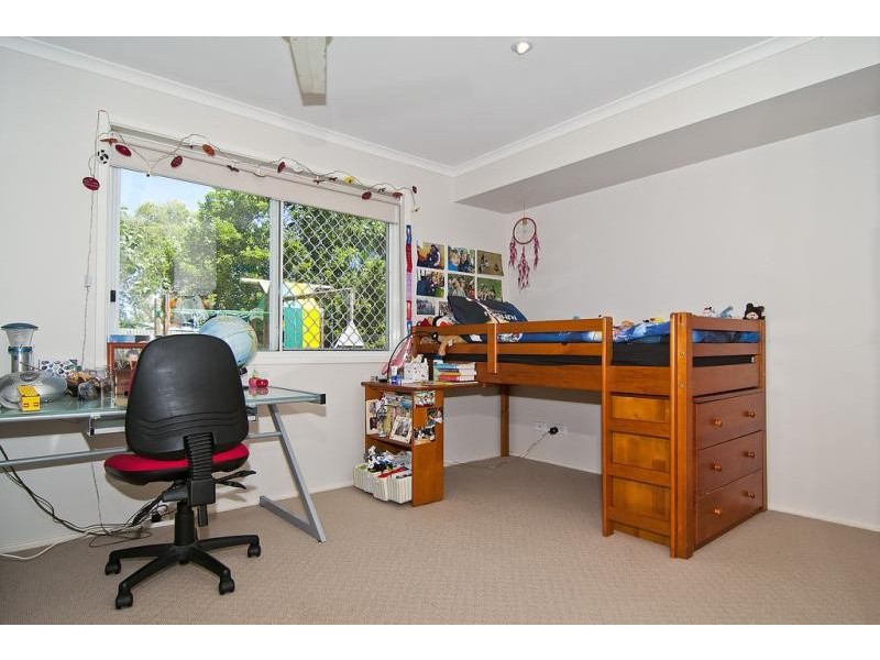 4 Waratah Cl, Coolum Beach QLD 4573